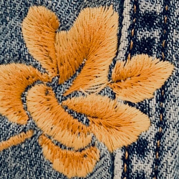 Ralph Lauren Collector Woman Jean Embroidered  Denim  Jacket Sz 8 - Picture 7 of 12